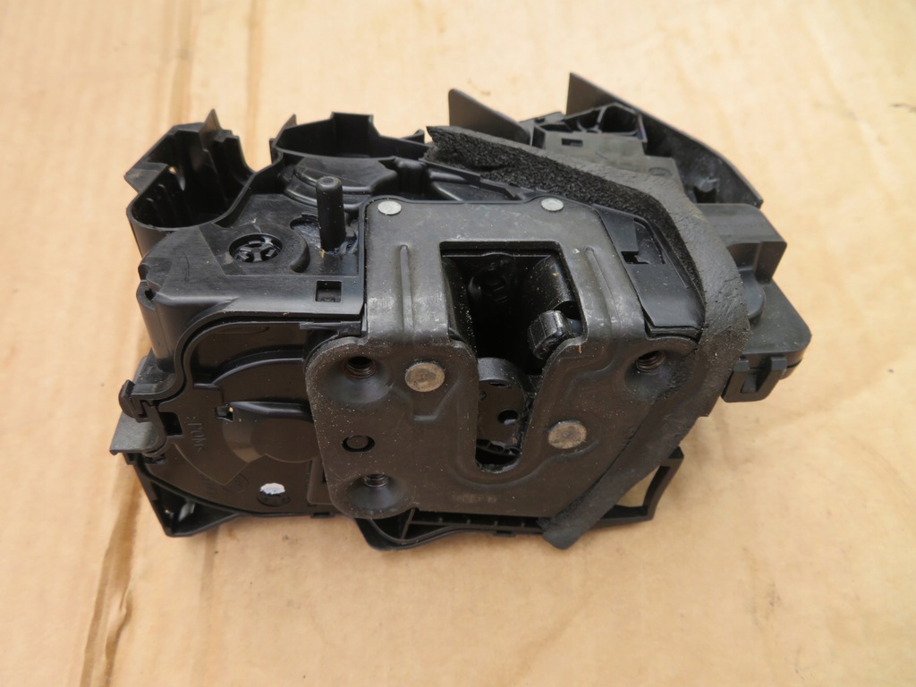 фото №7, Renault scenic iv 4 замок дверь задняя rh 825022335r