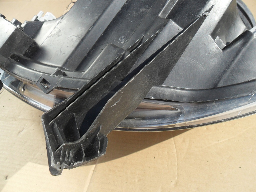 фото №10, Peugeot 107 81110-0h030 лампа правый перед передняя