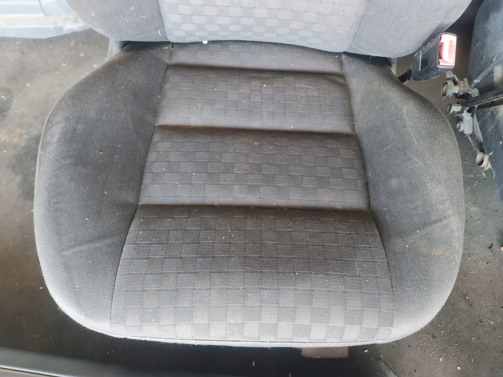 фото №8, Сиденье заднее сиденье обшивки audi a6 c5 avant материал