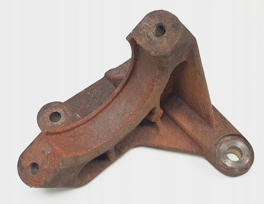 фото №1, Кронштейн опора полуось volvo v70 i 2.0 9143465