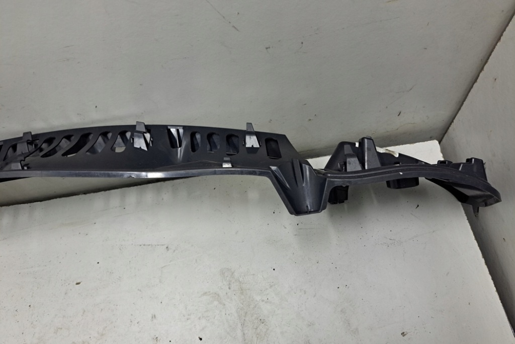 фото №8, Средний кронштейн заднего бампера bmw 6 gran coupe f06 7223161 4.4l