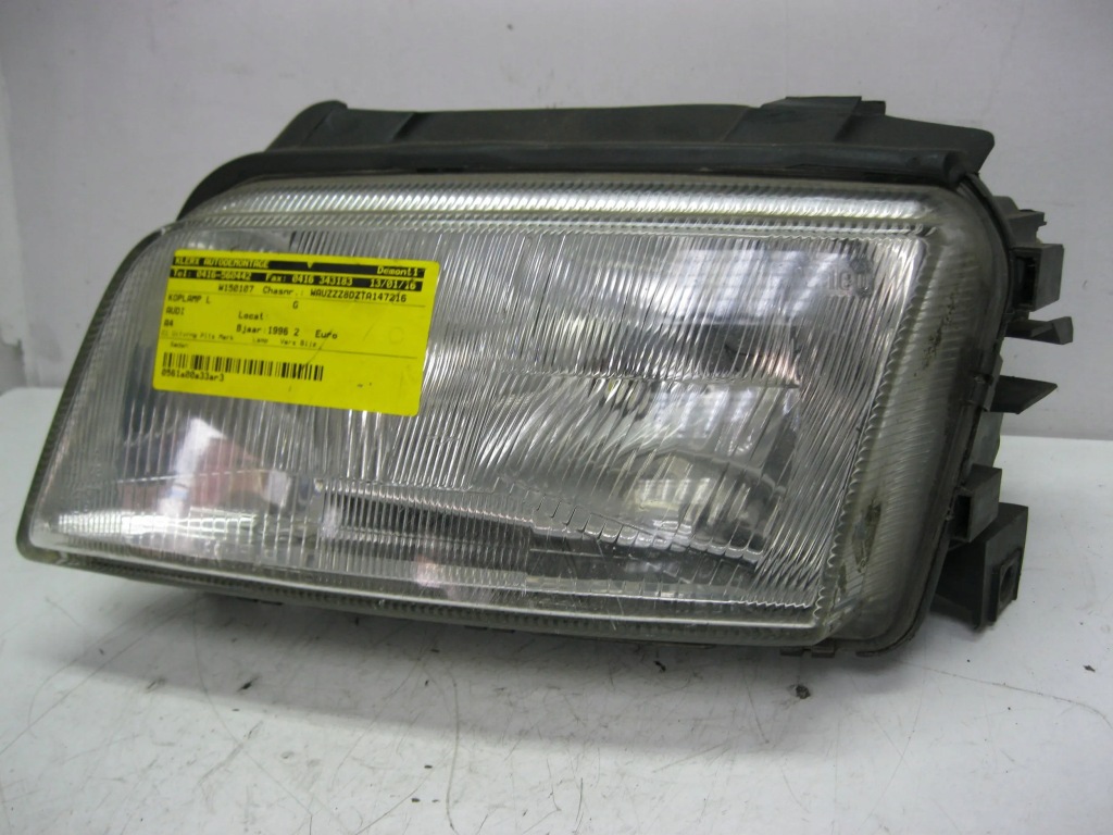 Лампа перед левая 8d0941003a audi a4 b5 95- Недорого