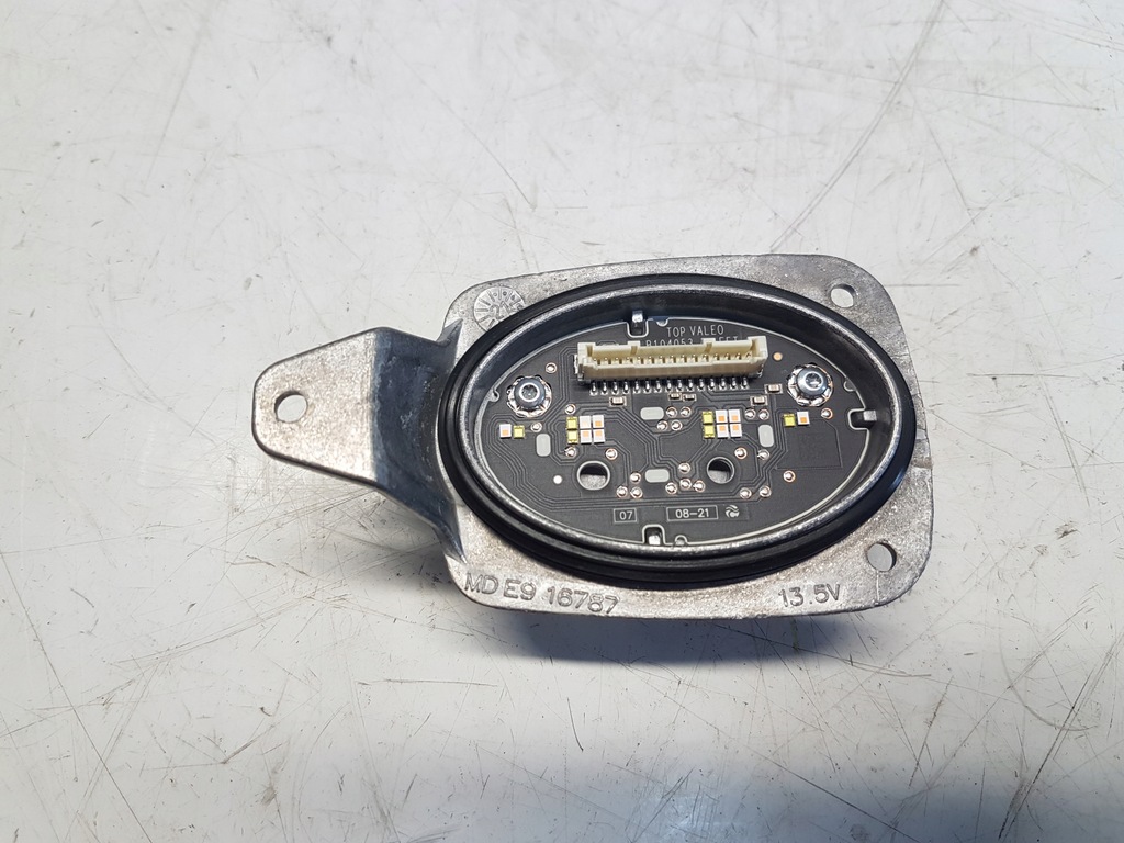 фото №1, Volvo xc40 модуль led левый перед 90122310