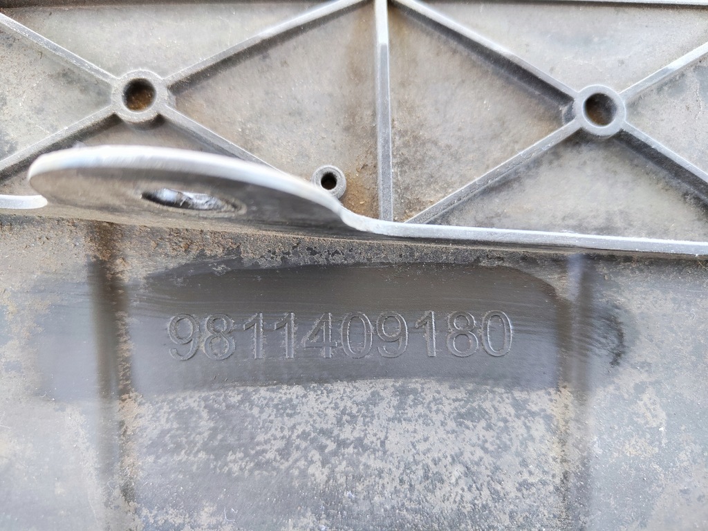 фото №8, Peugeot 3008 ii 5008 ii citroen c5 воздуховод воздуха шторка 9811409180