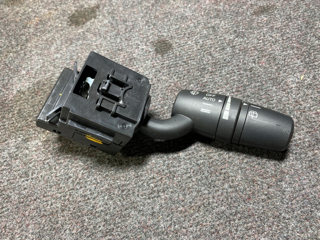 фото №1, Mazda cx3 cx5 переключатель дворник