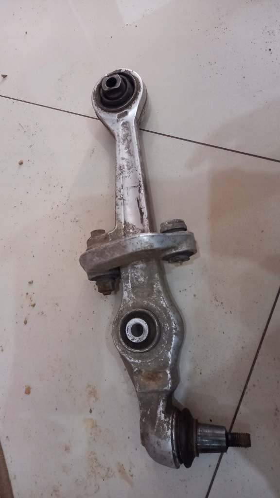 фото №1, Рычаг левый перед audi a6 c5