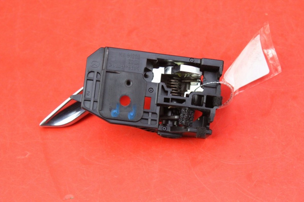 фото №5, Ручка внутренняя правая перед хром kd53t8314 mazda 6 3 iii gj 12-15