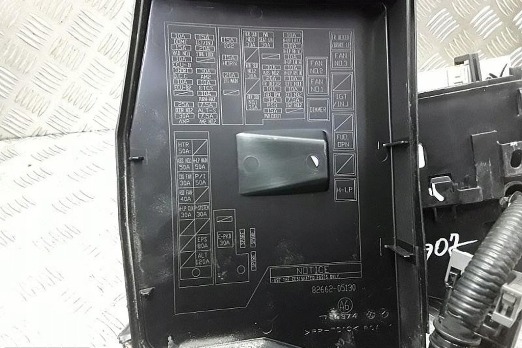 фото №6, Коробка запобіжників toyota avensis estate _t27_ 8211105f81 1.8l