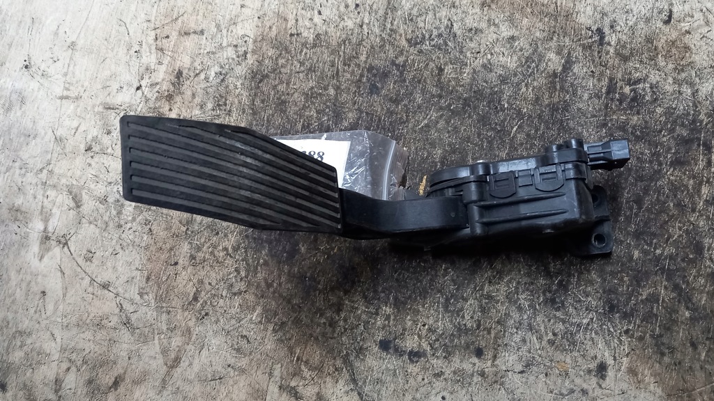 фото №1, Потенциометр газа opel vectra 2.0d 03r