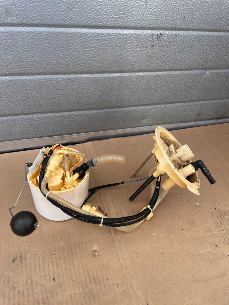 фото №1, Alfa romeo stelvio 2.2d насос пального поплавок дизель 00505470730