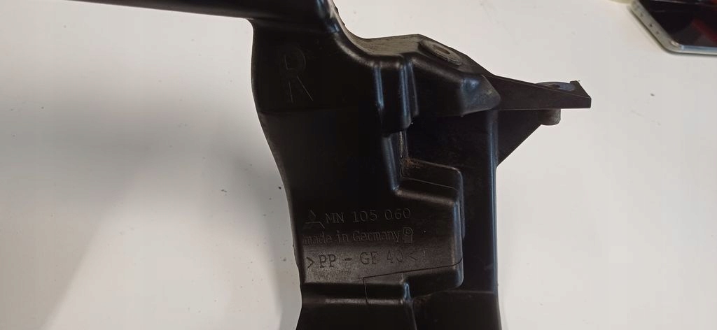 фото №7, Mitsubishi colt vi z30 06r 5d панель фари кронштейн лампи правої правий mn105060