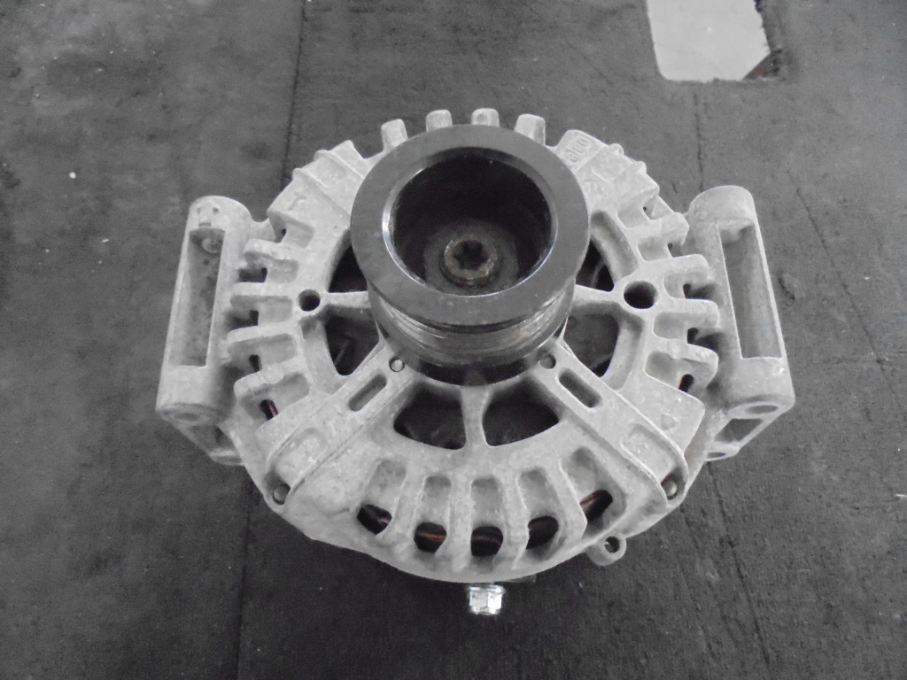 Купить Mercedes ml w 166 генератор 350 cgi бензин