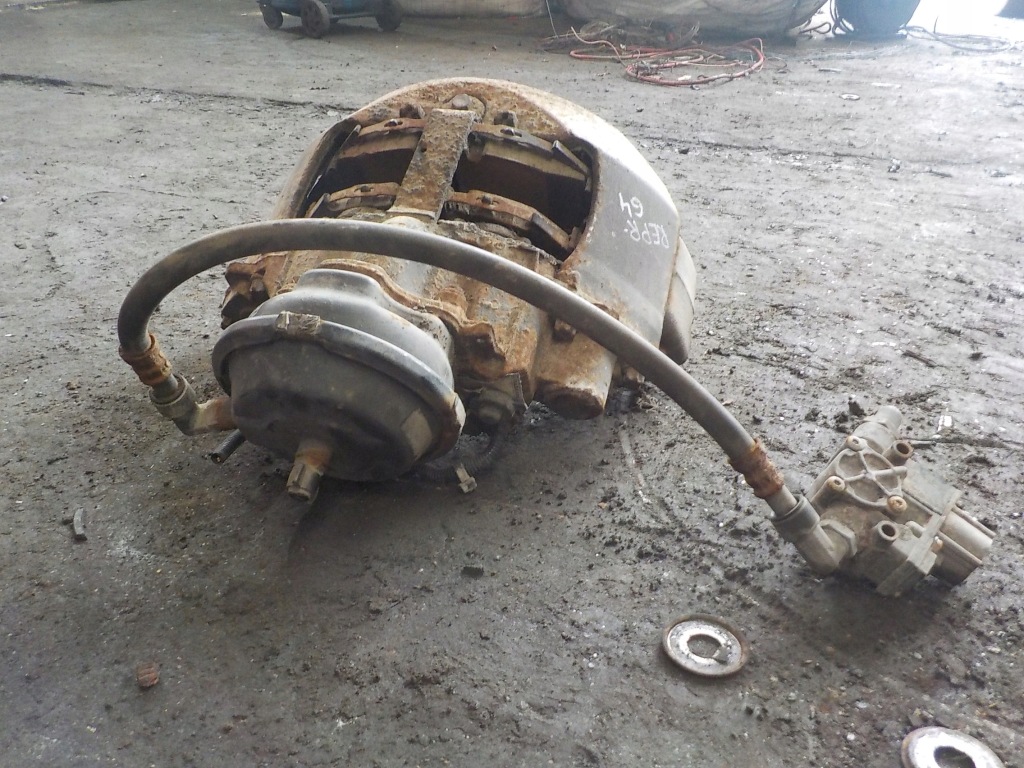 Суппорт правый перед renault premium dxi 11 Доставка