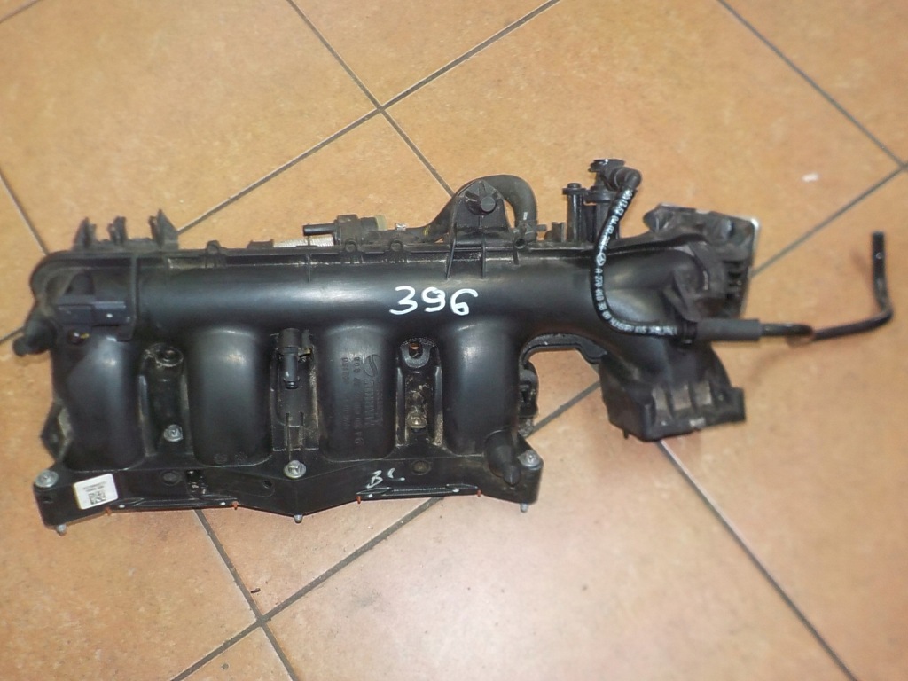 фото №1, Коллектор всасывающий трубка клапан w176 w246 1.6cgi a2700900737