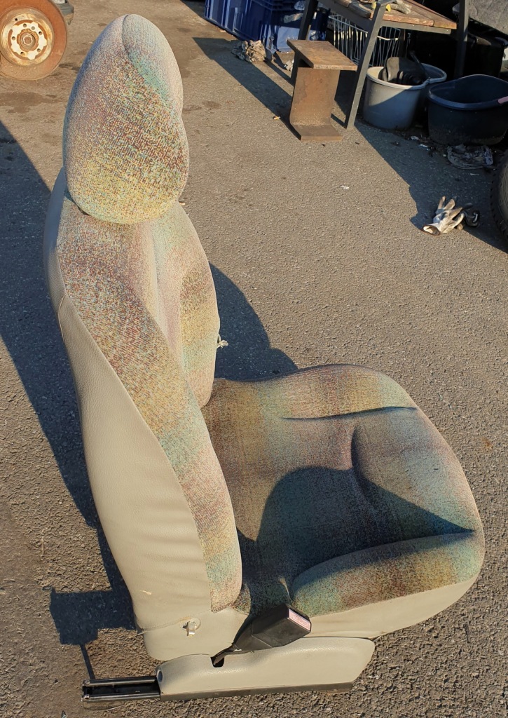 фото №11, Сиденье правый перед подушка безопасности подушка renault twingo i