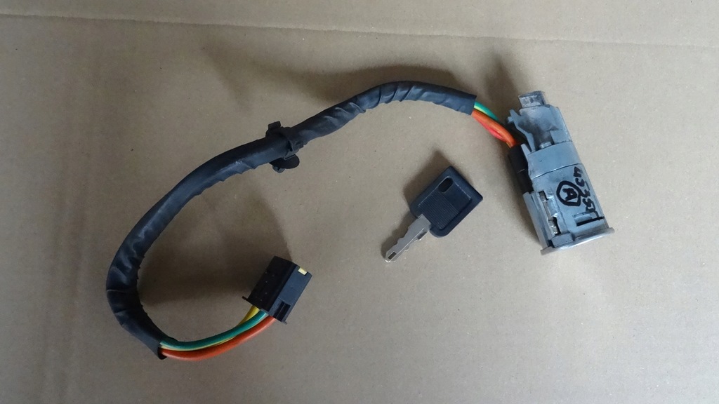 фото №1, Clio ii замок запалювання