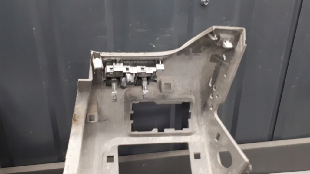 фото №10, 681064030r защита консоли dol renault kangoo ii