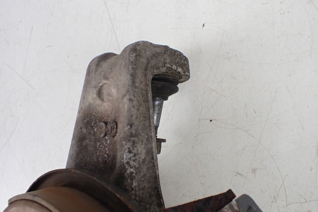 фото №7, Поворотний кулак ступиця лівий задня chevrolet corvette c5