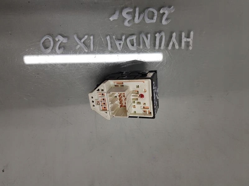 фото №3, Кнопка регулировки зеркал hyundai ix20