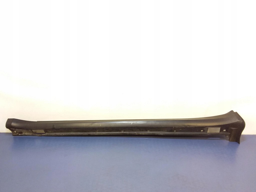 фото №1, Porsche panamera 970 gts lift молдинг порог левая