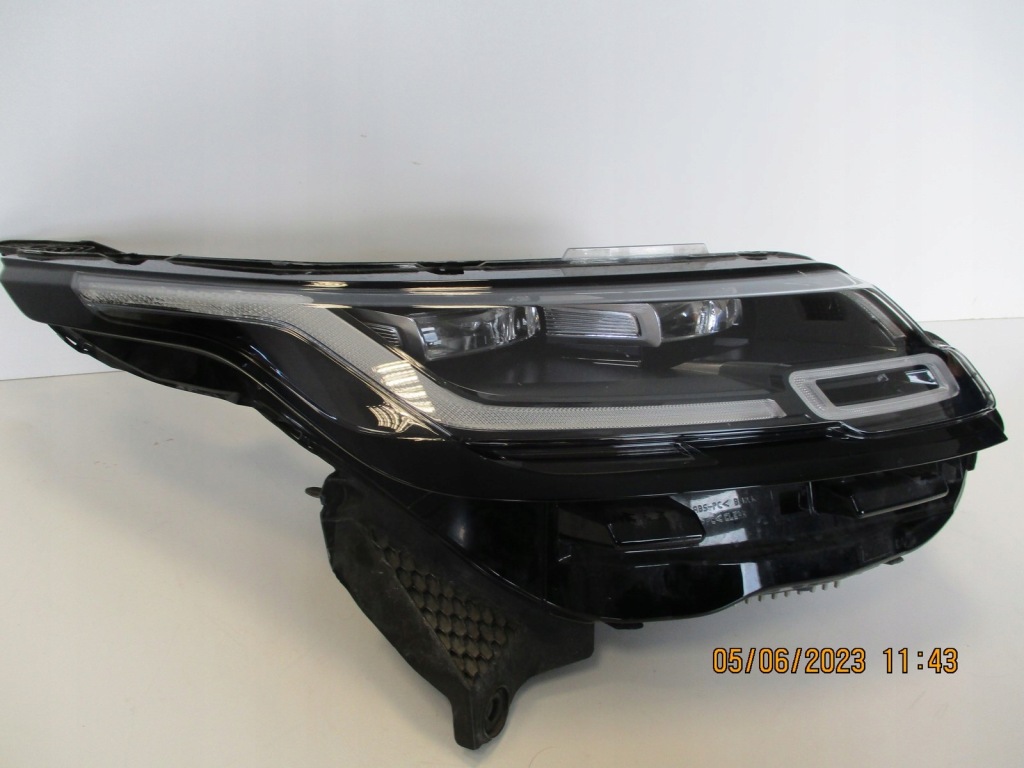 фото №5, Лампа full led правая range velar j8a2-13w029-eg