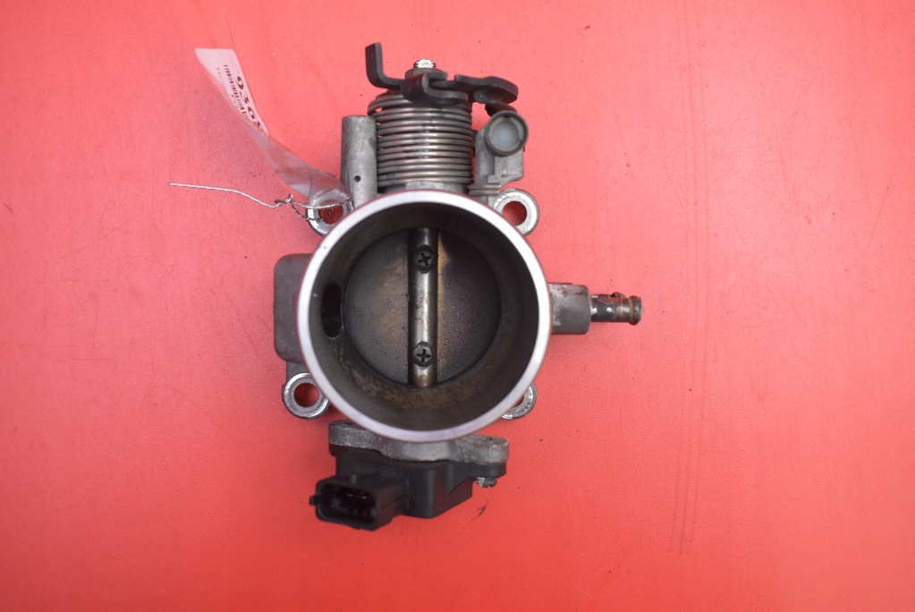 фото №6, Дроссельная заслонка 35100-23701 hyundai tucson 1 i 2.0 16v 141 km 04-10