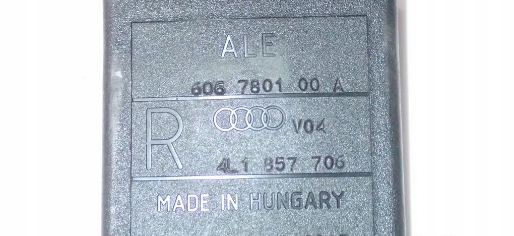 Ремень безопасности правый  перед audi q7 4l1857706 Цена