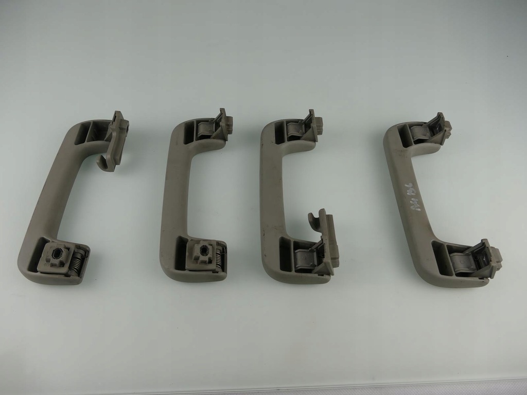 фото №6, Audi a4 b6 ручка потолочный кронштейн