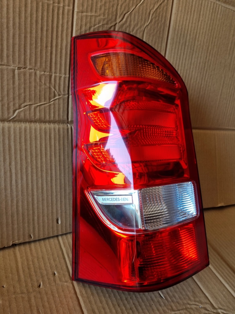 Mercedes vito w447 фара левый задний  задняя дверь a4478201164 оригинал Недорого