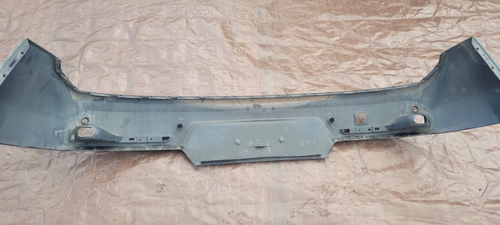 Купить Бампер задняя задний накладка volvo xc40 2017- 31449333 / 1595