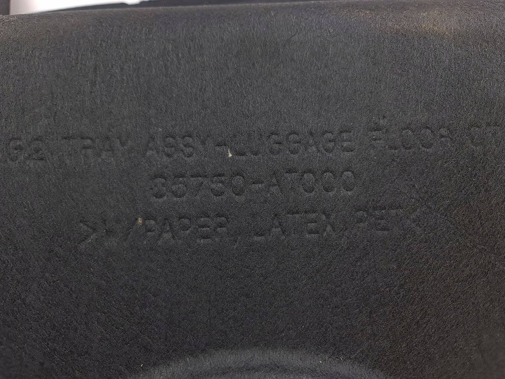 фото №11, Kia niro 2024 обшивка напольная багажника