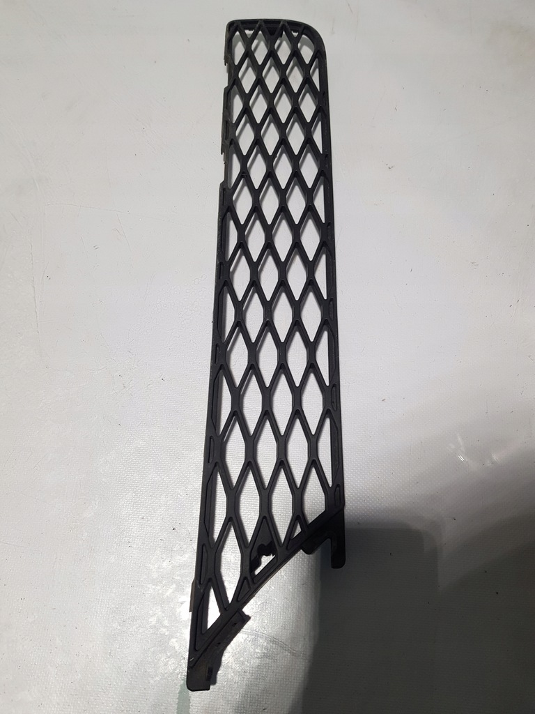 фото №1, Решітка бампера правий перед mercedes r w251