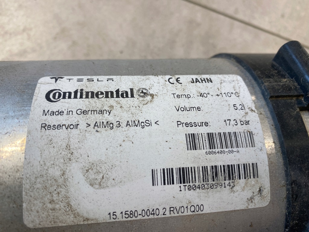 Tesla s 2013r. бак воздуха подвеска Недорого