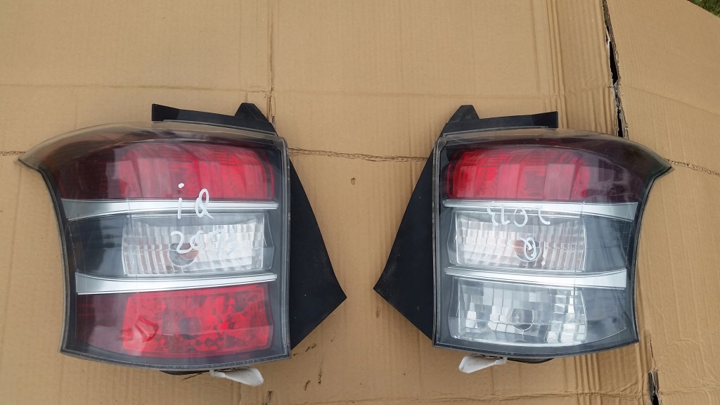 фото №1, Toyota iq лампа задняя левая правая 13r eu