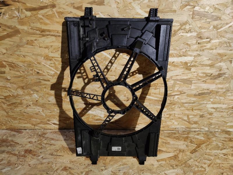 фото №1, Корпус вентилятора vw passat skoda 5q0121203cp