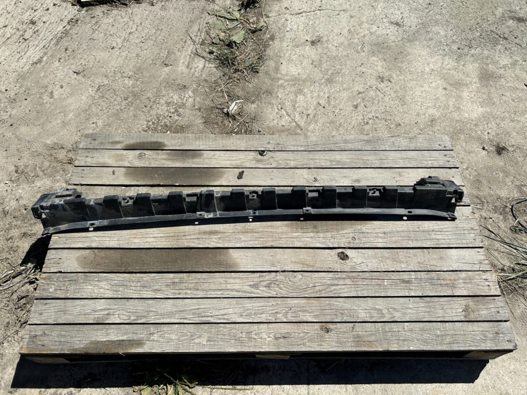 фото №1, Напрямна кронштейн бампера задня mercedes sprinter 906 vw crafter dn14119