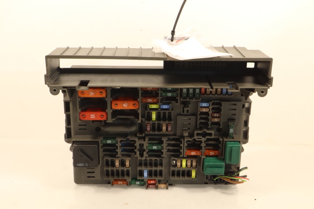 фото №1, Коробка предохранителей bmw 1 118d e87 2.0d