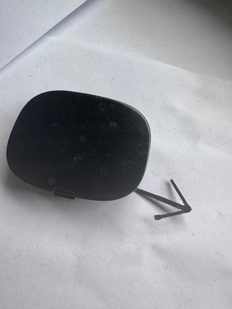 фото №1, Smart forfour ii w453 - заглушка фаркоп бампера перед 511807846r