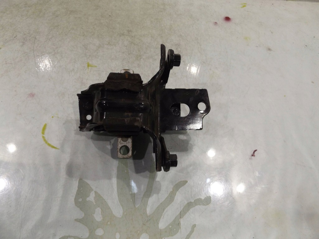 фото №1, Fabia ii 1,2 кронштейн коробки передач