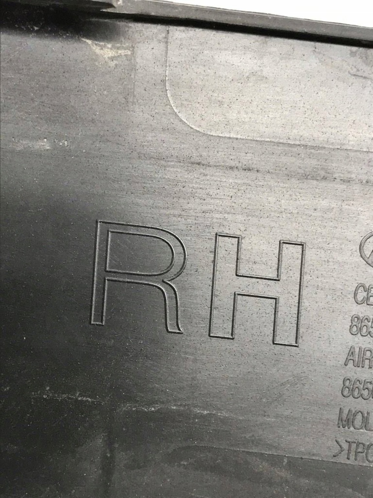 Решітка бампера правий перед hyundai ioniq 6 86542-kl000 Ціна