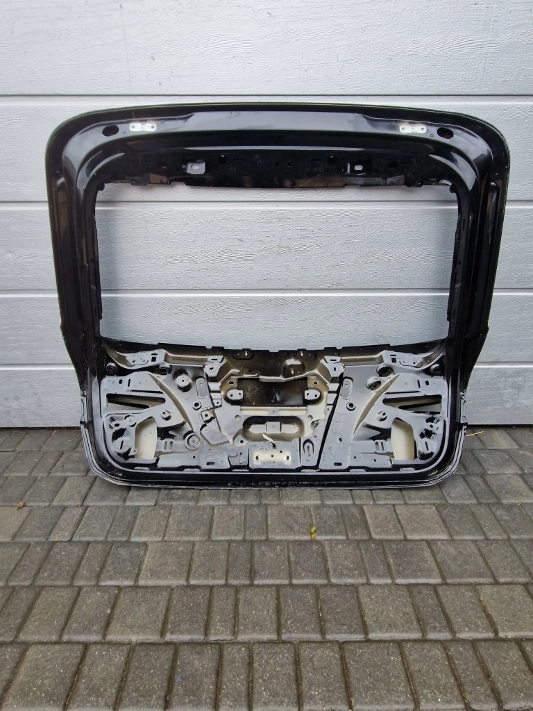 фото №4, Кришка багажника задня задня audi a3 8v