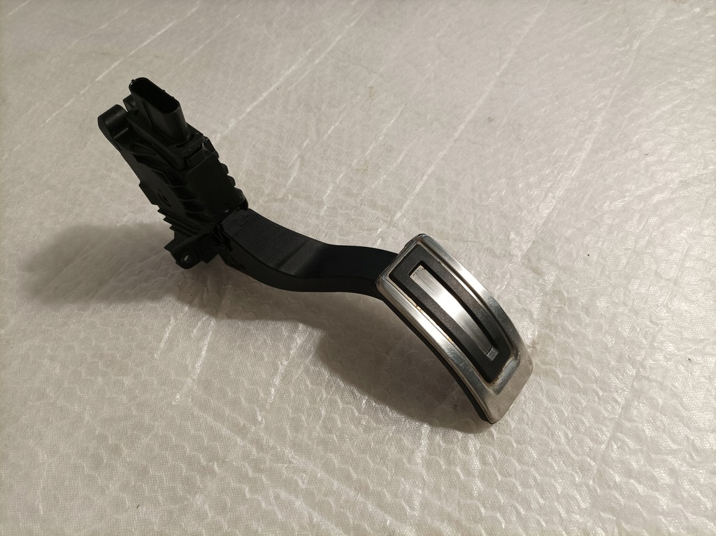 фото №1, Audi s3 8v педаль газа 5q1723503h