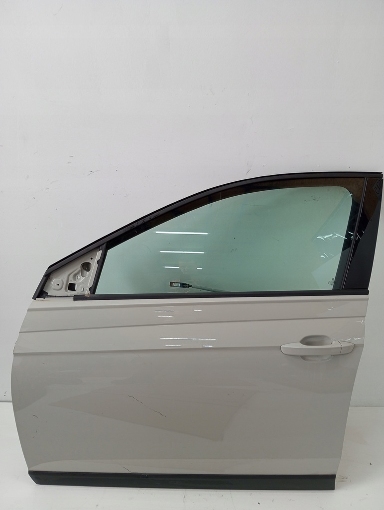 фото №1, Двері ліва передні vw taigo 2g7 23r