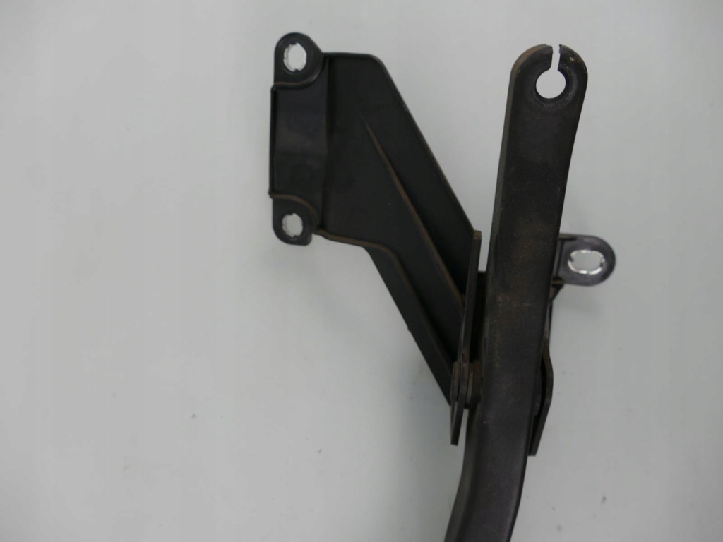 фото №2, Ford cougar педаль газа