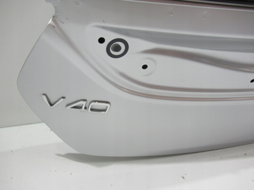 фото №5, Volvo v40 крышка багажника задняя задняя багажника