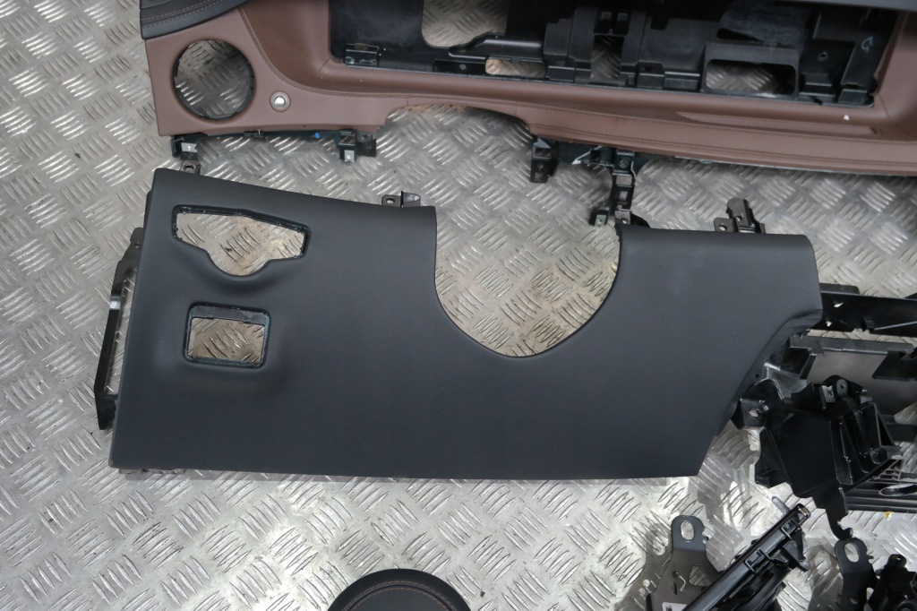 фото №7, Mercedes w222 панель приладів панель  подушки безпеки ремені оригінал шкіра hud коричневий orginal