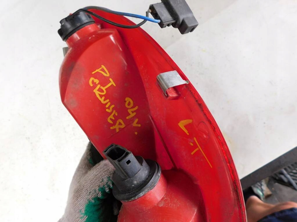 фото №9, Chrysler pt cruiser 1.6 04r лампа задняя левый depo