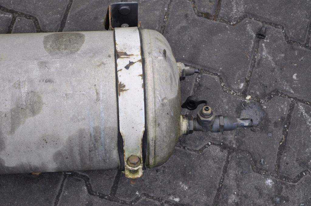 фото №4, Iveco stralis 420 бак воздуха