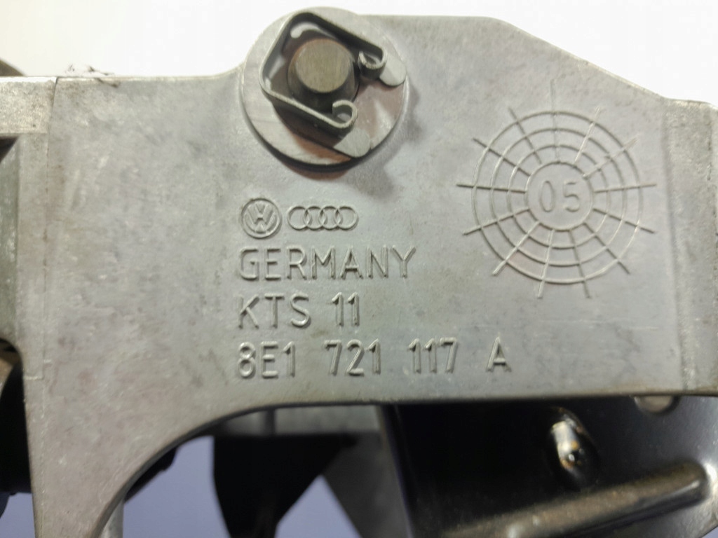 фото №5, Audi a4 b7 педалі gaz гальмо зчеплення 8e1721117a