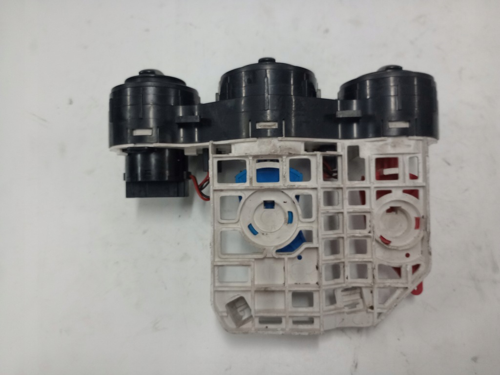 фото №10, Hyundai i10 панель обдув 97250-0x130 europa